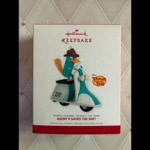 "Agent P Saves The Day!" Disney Phineas and Ferb 2013 Keepsake Ornament